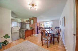 106 Primrose Ave, Pittsburgh, PA 15116 - Photo 5