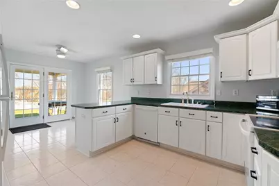 8116 Palomino Drive, South Fayette, PA 15017 - Photo 9