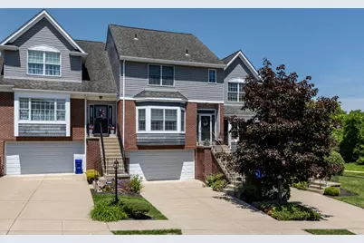 102 Lenox Drive, Findlay Township, PA 15126 - Photo 1