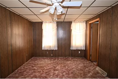 388 Bow St, Stockdale, PA 15483 - Photo 31