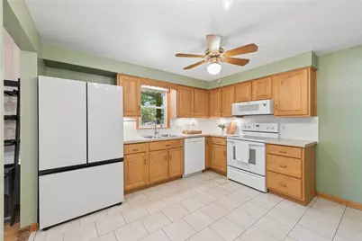 5 Waverly Dr, Greensburg, PA 15601 - Photo 9