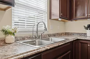 601 Pointe View Dr, Adams Township, PA 16046 - Photo 19