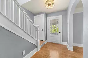 421 Duquesne Dr, Pittsburgh, PA 15243 - Photo 5