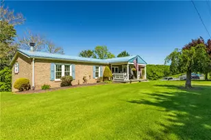 237 Bishop Rd, Perry Township, PA 16041 - Photo 29