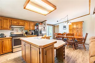 237 Bishop Rd, Perry Township, PA 16041 - Photo 7