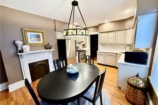 402 N Taylor, Pittsburgh, PA 15212 - Photo 9