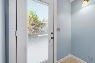 502 Cherry Ct, Ross Twp, PA 15237 - Photo 5