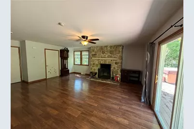 526 E River Rd, Mahoning Township, PA 16116 - Photo 13