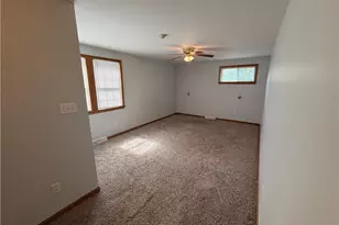 526 E River Rd, Mahoning Township, PA 16116 - Photo 21