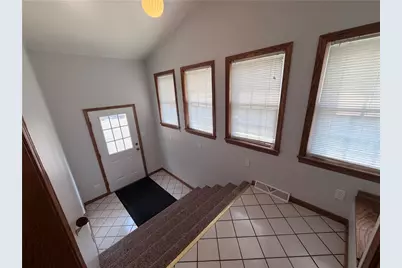 526 E River Rd, Mahoning Township, PA 16116 - Photo 9