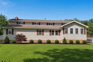 526 E River Rd, Mahoning Township, PA 16116 - Photo 3