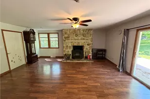 526 E River Rd, Mahoning Township, PA 16116 - Photo 15