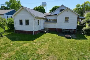 223 Connoquenessing Main St, Connoquenessing Boro, PA 16027 - Photo 13