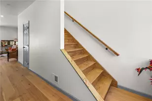 1818 Middle St, Pittsburgh, PA 15215 - Photo 9