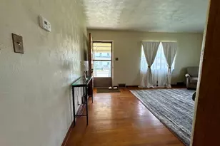 407 Vine St, Connellsville, PA 15425 - Photo 5