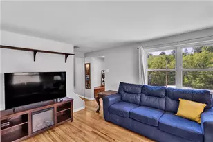 1117 Broughton Rd, South Park, PA 15236 - Photo 5