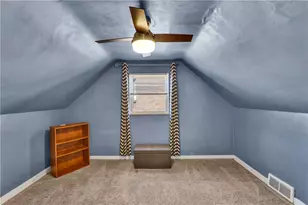 1117 Broughton Rd, South Park, PA 15236 - Photo 21