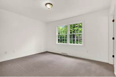 104 Maplewood Ave, Carmichaels-Cumberland, PA 15320 - Photo 17