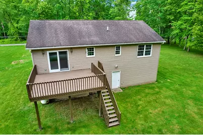 104 Maplewood Ave, Carmichaels-Cumberland, PA 15320 - Photo 3