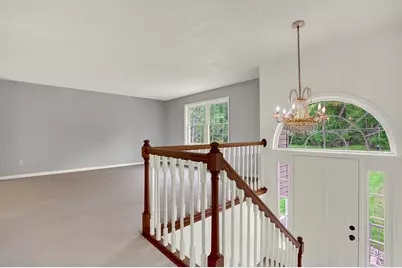 104 Maplewood Ave, Carmichaels-Cumberland, PA 15320 - Photo 7