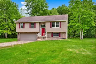 104 Maplewood Ave, Carmichaels-Cumberland, PA 15320 - Photo 31