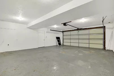 104 Maplewood Ave, Carmichaels-Cumberland, PA 15320 - Photo 29