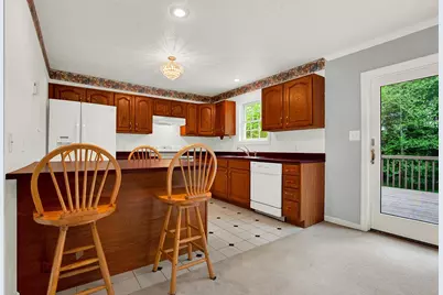 104 Maplewood Ave, Carmichaels-Cumberland, PA 15320 - Photo 11