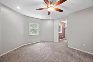 38 Pasadena St, Pittsburgh, PA 15211 - Photo 15