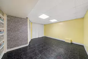 270 Roycroft Ave, Pittsburgh, PA 15234 - Photo 21