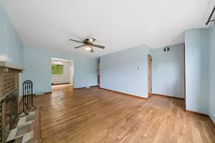 270 Roycroft Ave, Pittsburgh, PA 15234 - Photo 5