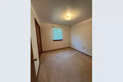 200 Bonita Dr, Hempfield Township, PA 15601 - Photo 25