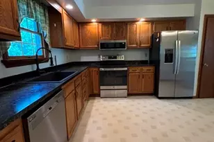 200 Bonita Dr, Hempfield Township, PA 15601 - Photo 7