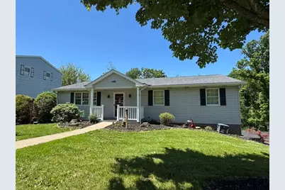 200 Bonita Dr, Hempfield Township, PA 15601 - Photo 5