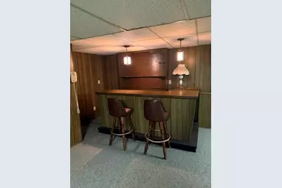 410 Indiana Ave, Farrell, PA 16121 - Photo 17