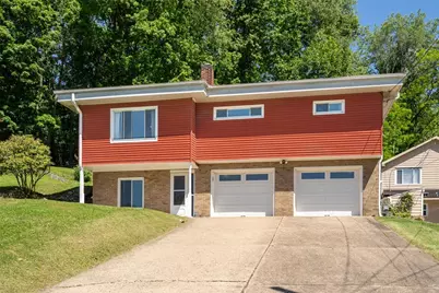 135 Lake Dr, Elizabeth Twp/Boro, PA 15037 - Photo 1