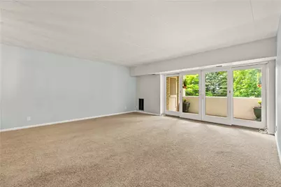 55 Highland Rd #205, Bethel Park, PA 15102 - Photo 9