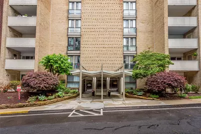 55 Highland Rd #205, Bethel Park, PA 15102 - Photo 3