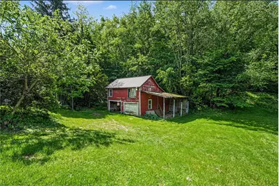 511 Portersville Rd, Perry Township, PA 16117 - Photo 35