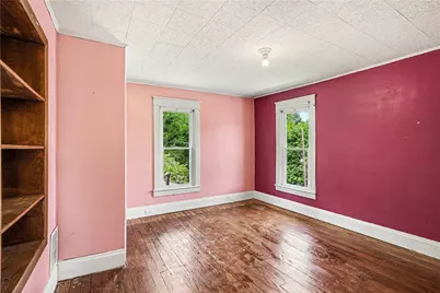 511 Portersville Rd, Perry Township, PA 16117 - Photo 21