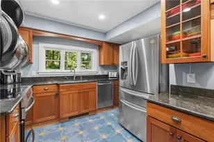 119 Byron Rd, Ross Twp, PA 15237 - Photo 9