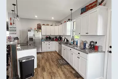 238 Reserve Sq, Wampum, PA 16157 - Photo 7