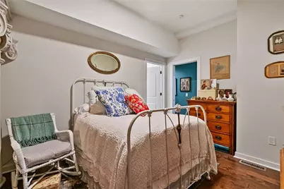 2132 Sarah St #105, Pittsburgh, PA 15203 - Photo 21