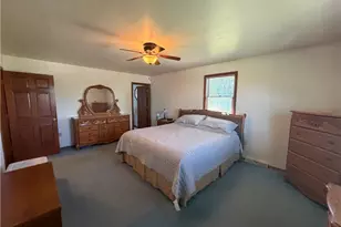 902 Central Dr, New Eagle, PA 15067 - Photo 21