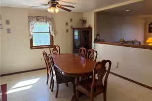 902 Central Dr, New Eagle, PA 15067 - Photo 11