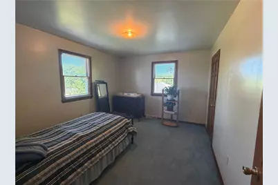 902 Central Dr, New Eagle, PA 15067 - Photo 27