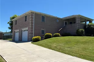 902 Central Dr, New Eagle, PA 15067 - Photo 35