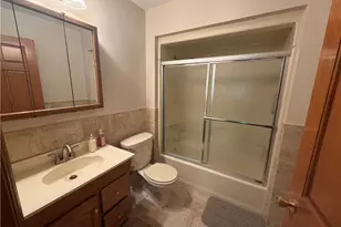 902 Central Dr, New Eagle, PA 15067 - Photo 23