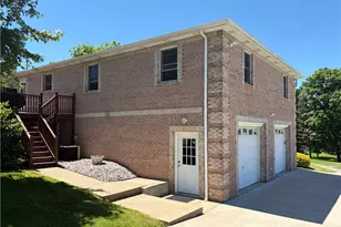 902 Central Dr, New Eagle, PA 15067 - Photo 41