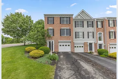 101 Castle View Dr, Kennedy Township, PA 15136 - Photo 1