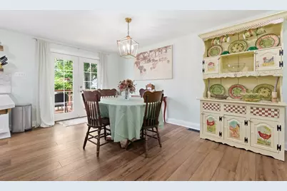 208 Parkwood Circle, Cecil, PA 15317 - Photo 11